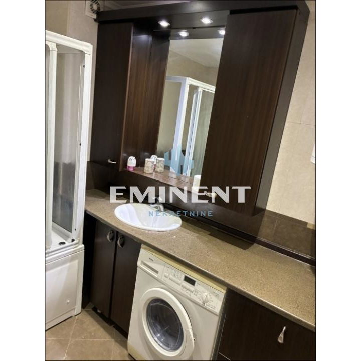 Trosoban stan za izdavanje, Hotel M, Beograd, 72m², 850 €/mes