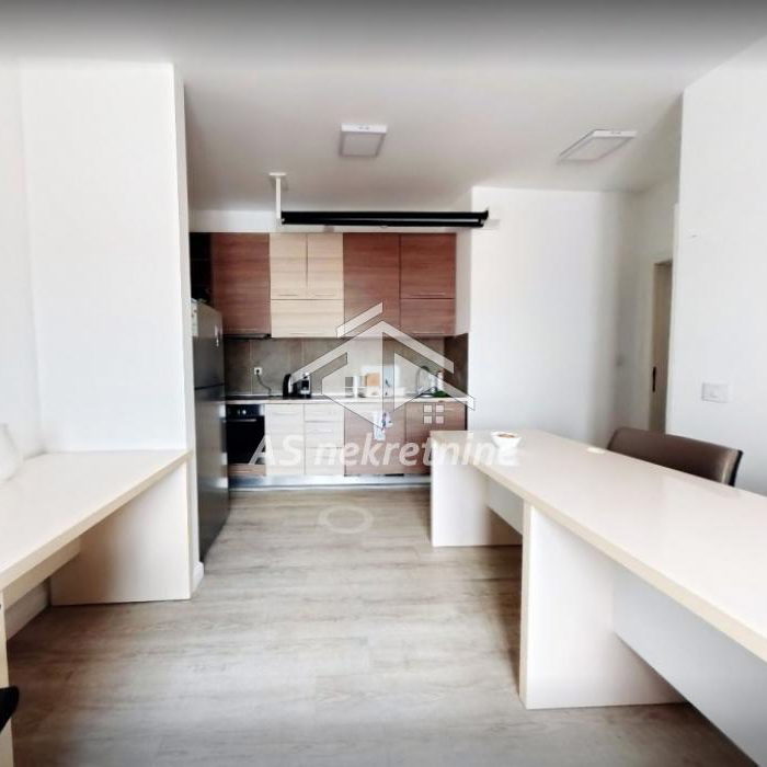 Petosoban stan na prodaju, Đeram Pijaca, Beograd, 118m², 6. sprat, 349.000 €