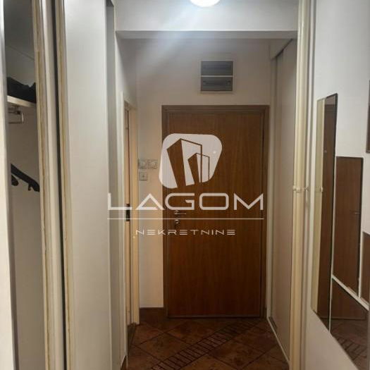 Trosoban stan na prodaju, Vojvode Stepe, Beograd, 93m², 314.000 €