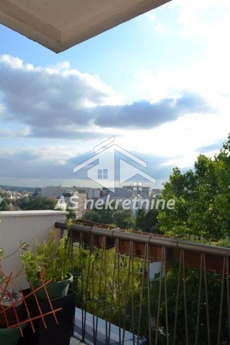 Dvosoban stan za izdavanje, Kalenić Pijaca, Beograd, 50m², 1.000 €/mes