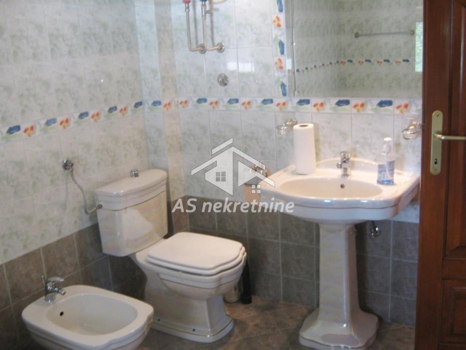 lokali-prodaja-KFn1KkifKi Stan Izdavanje Beograd Dedinje 200 m2