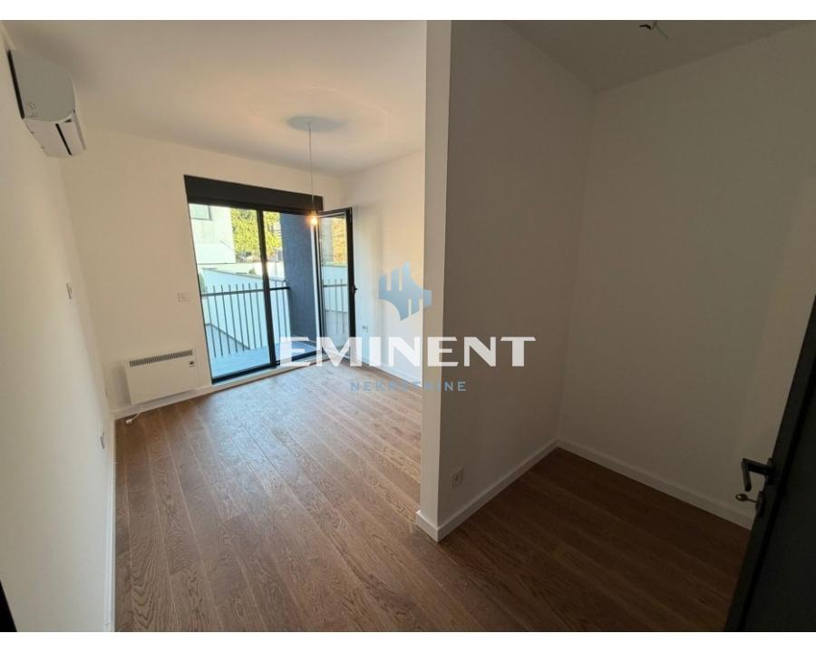 Stan Prodaja Beograd Cvetkova Pijaca 61 m2