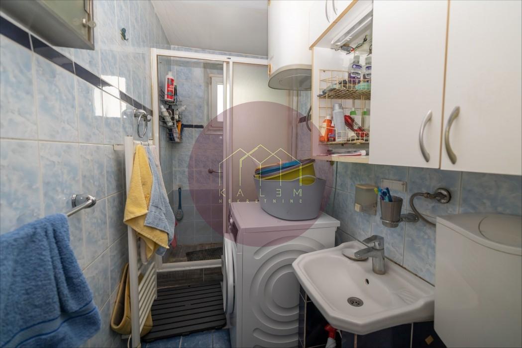 Dvosoban stan na prodaju, Karaburma, Beograd, 62m², 159.900 €