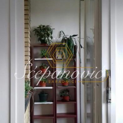 Stan Izdavanje Novi Sad  51 m2