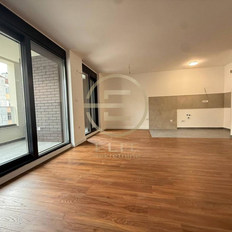 Stan Prodaja Novi Sad  136 m2