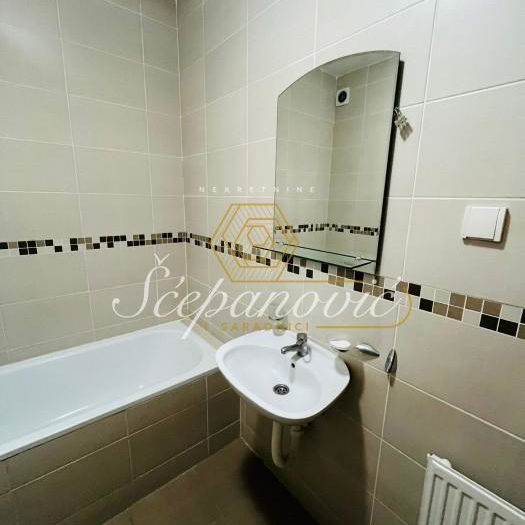 Trosoban stan na prodaju, Nova Detelinara, Novi Sad, 67m², 190.000 €