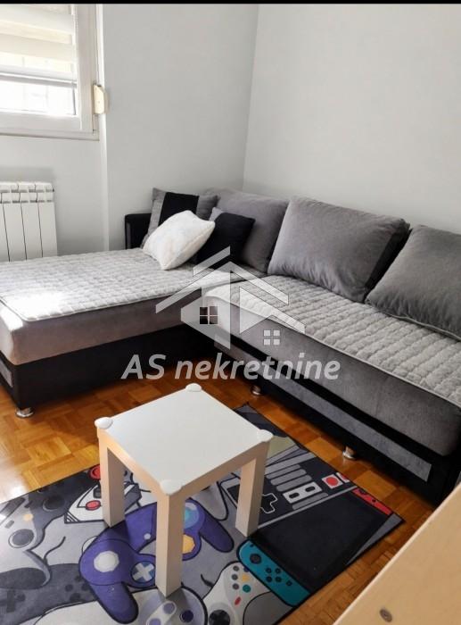 Stan Izdavanje Beograd Blok 28 90 m2