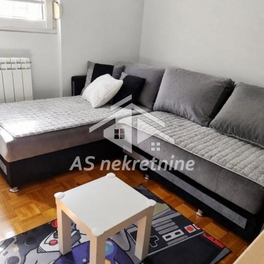 Stan Izdavanje Beograd Blok 28 90 m2