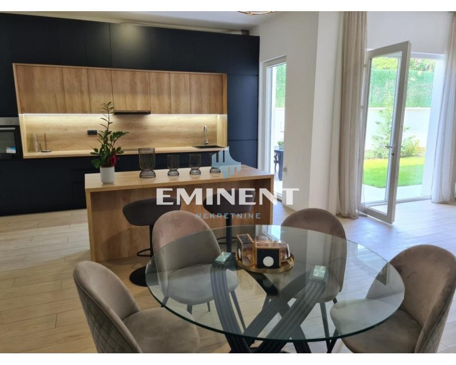 Stan Prodaja Beograd Dedinje 220 m2