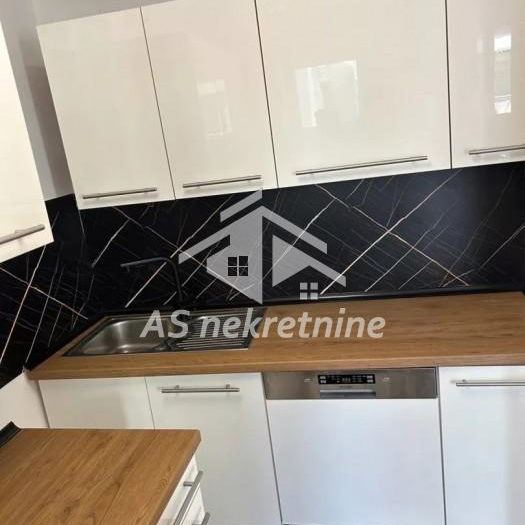 Stan Izdavanje Beograd Dorćol 78 m2
