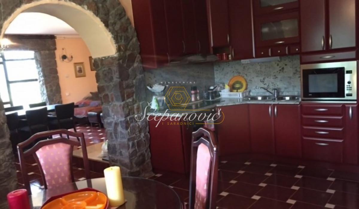 Kuća Prodaja Vrbas  151 m2