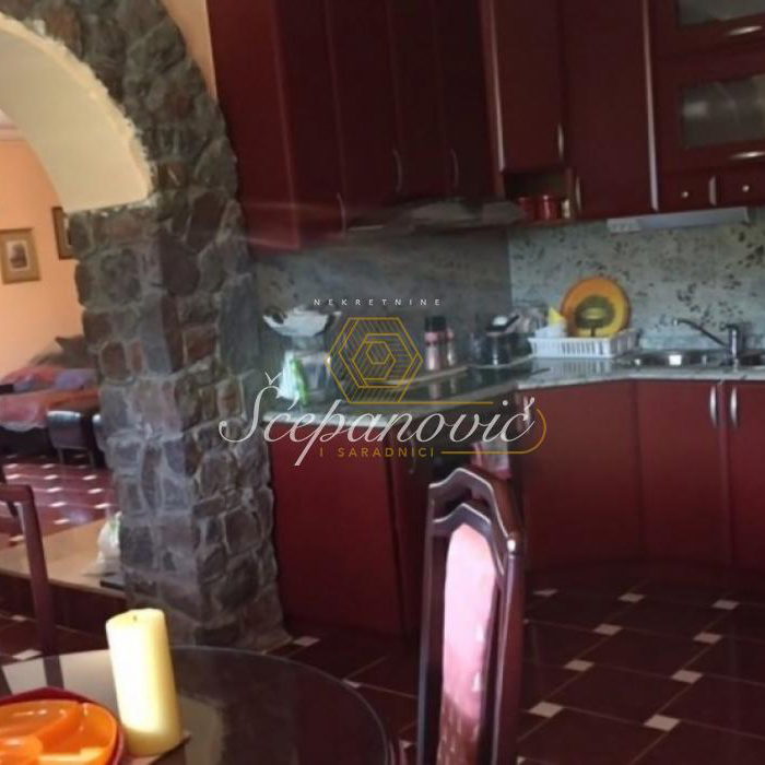 Kuća Prodaja Vrbas  151 m2