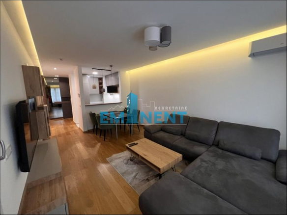 Stan Izdavanje Beograd Blok 65 50 m2