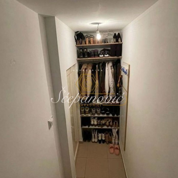 Trosoban stan na prodaju, Bulevar Oslobođenja, Novi Sad, 52m², 123.000 €