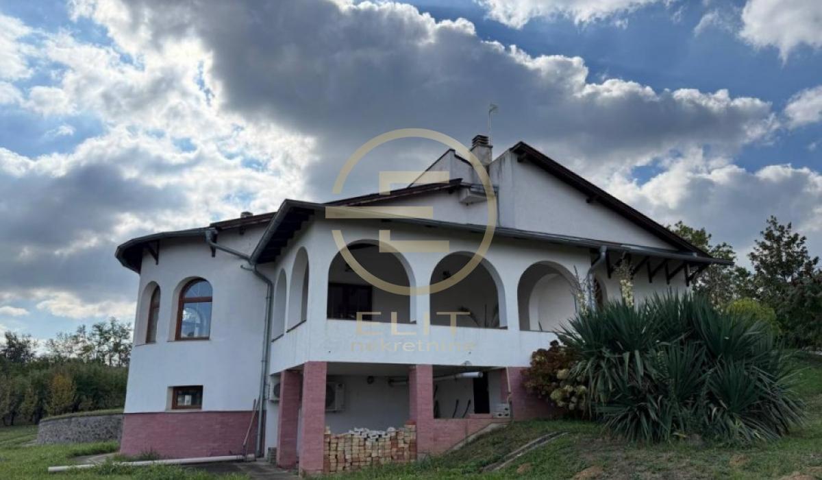 Kuća Prodaja Novi Sad Bocke 204 m2