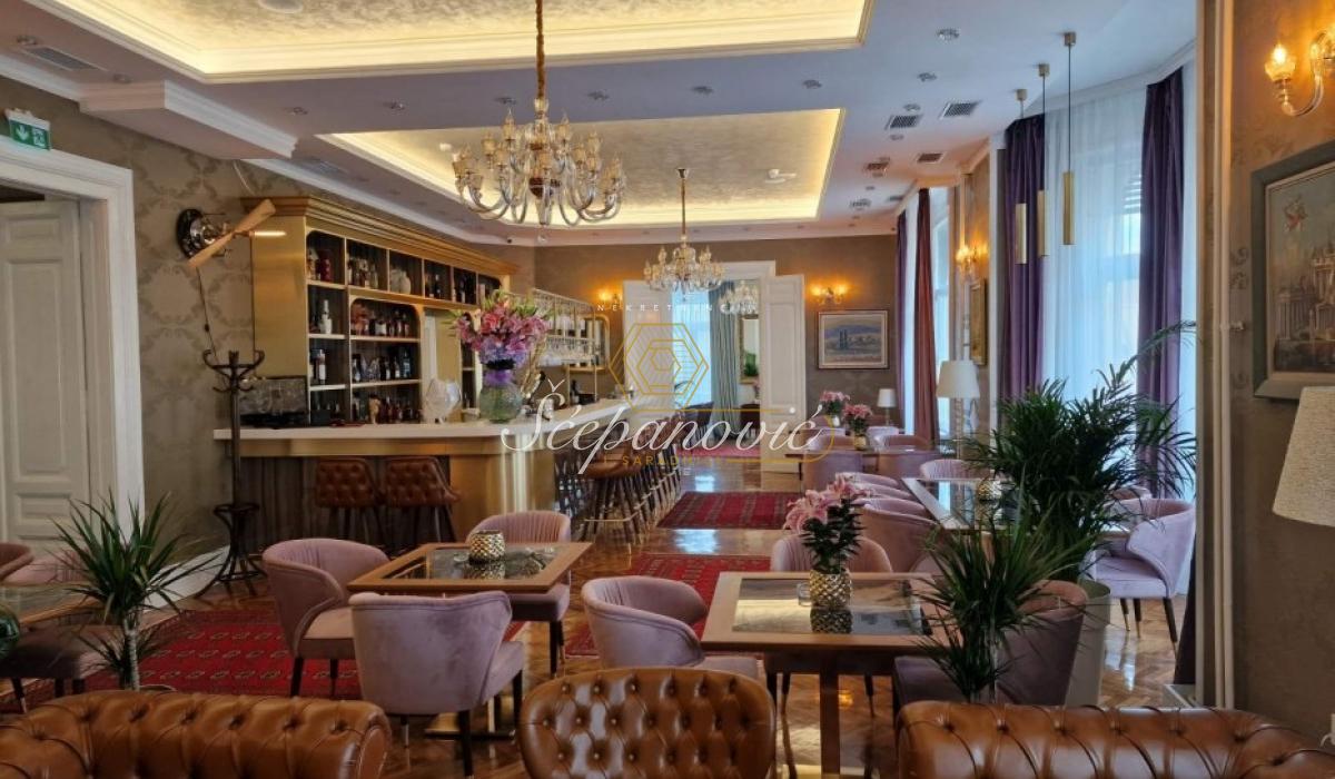 Lokal Izdavanje Novi Sad Lokal Izdavanje Novi Sad 1227 m2