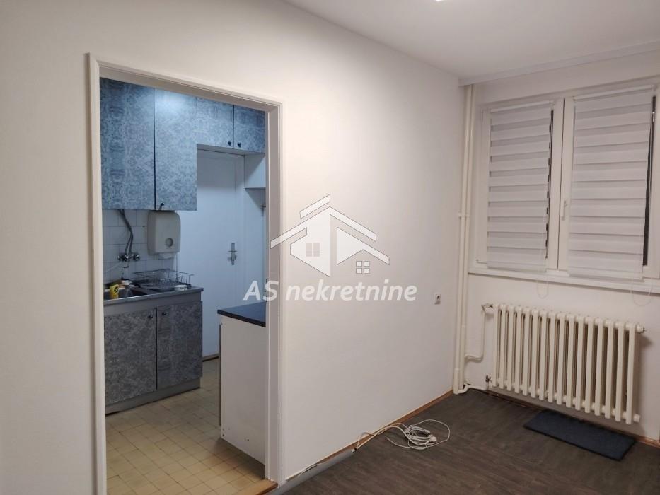 Lokal za izdavanje, 27. Marta, Beograd, 80m², 1.200 €/mes