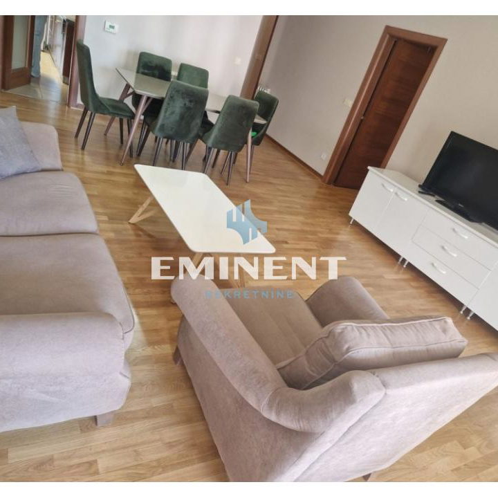 Stan Izdavanje Beograd Voždovačka Crkva 120 m2