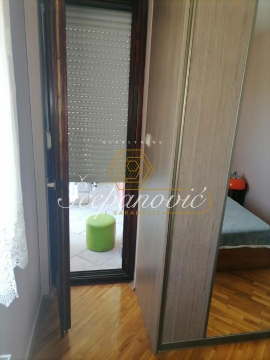 Trosoban stan na prodaju, Salajka, Novi Sad, 71m², 160.000 €