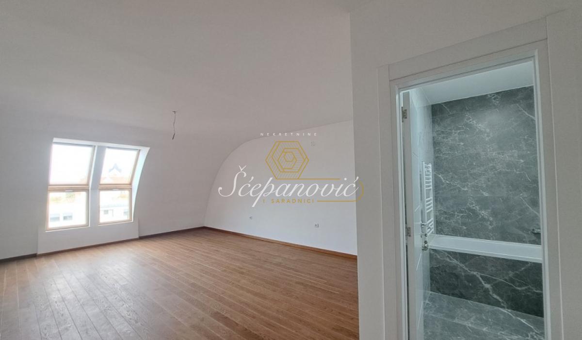 Stan Prodaja Novi Sad  207 m2