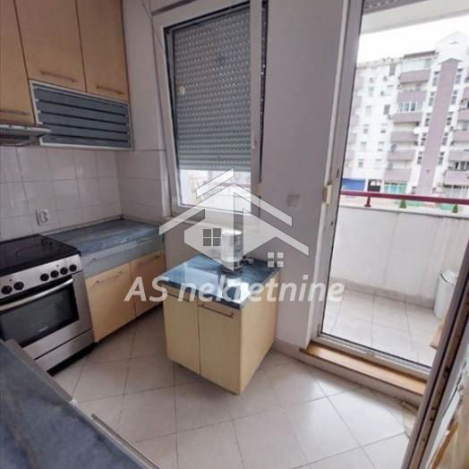 Trosoban stan za izdavanje, Blok 25 – Arena, Beograd, 80m², 900 €/mes