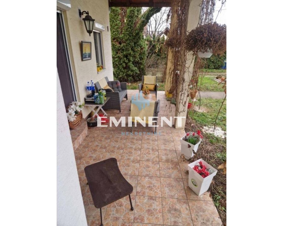 Kuća na prodaju, Altina, Beograd, 219m², 350.000 €