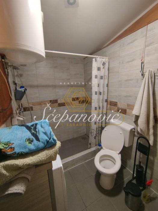 lokali-prodaja-beograd-8ZdxSKmkSd Kuća Prodaja Inđija 30 m2
