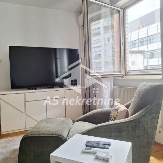 Stan Izdavanje Beograd Tašmajdan 55 m2