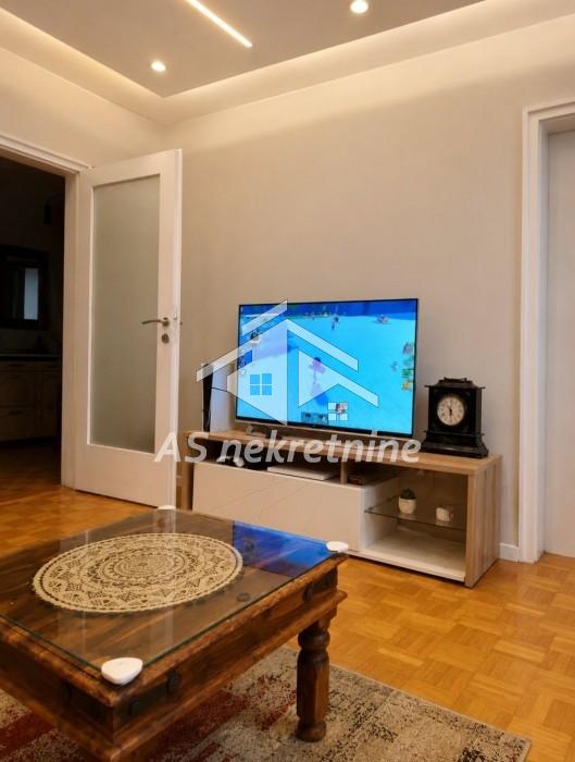 Stan Izdavanje Beograd Blok 28 90 m2