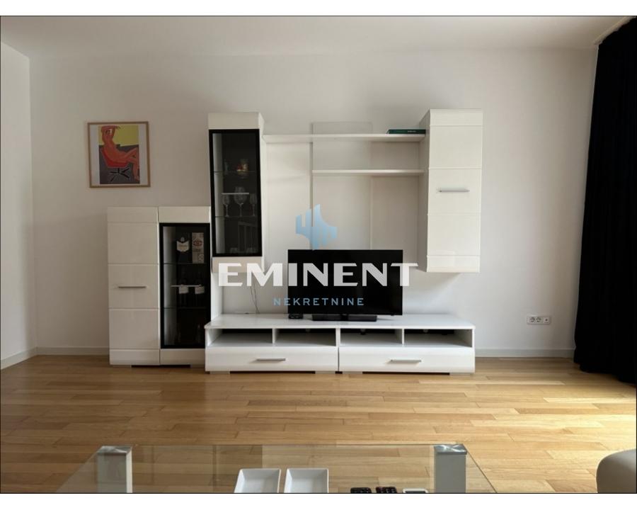 Stan Izdavanje Beograd Stan Izdavanje Beograd 65 m2