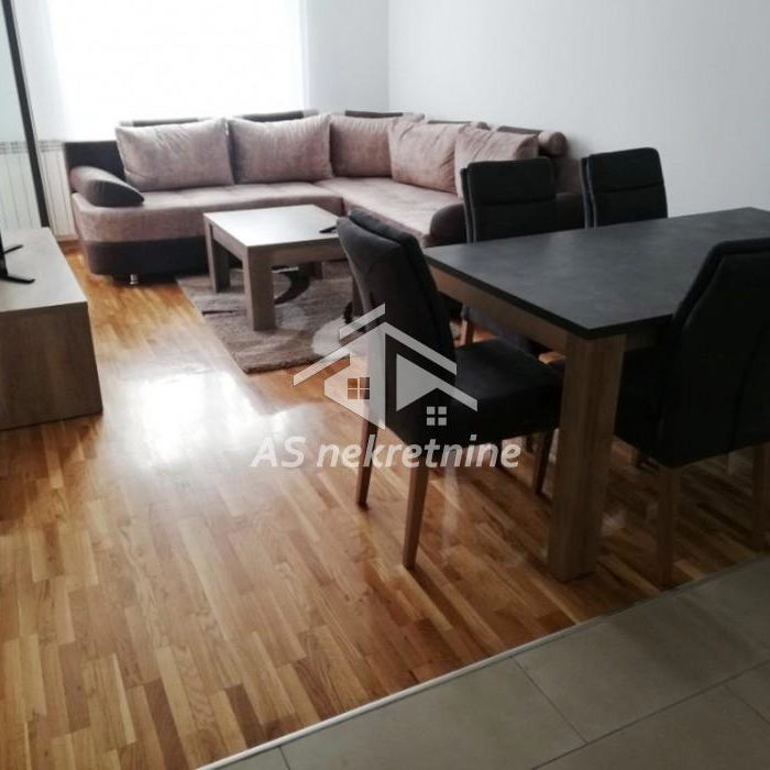 Stan Izdavanje Beograd Hala Pionir 49 m2