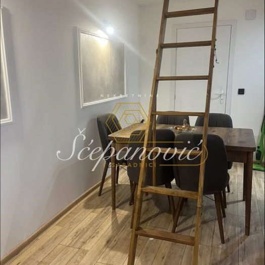 Kuća na prodaju, Centar, Sremski Karlovci, 56m², 95.000 €