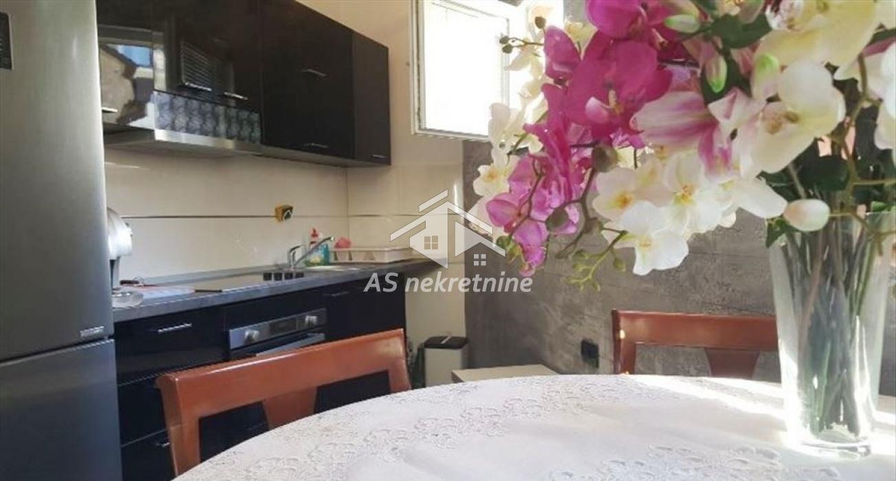 lokali-prodaja-beograd-IVXlAdjqkN Stan Izdavanje Beograd Lekino Brdo 53 m2