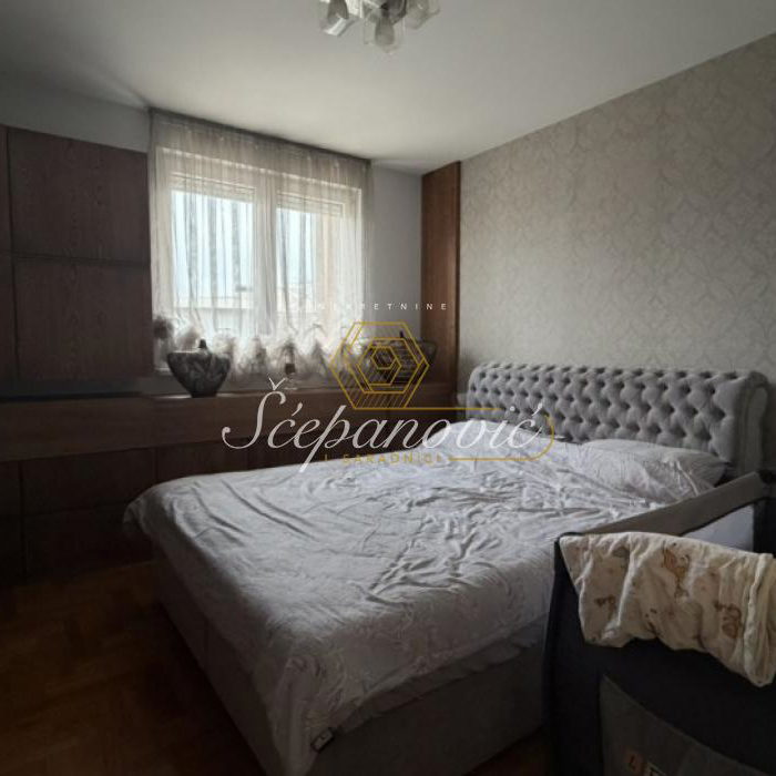 Stan Prodaja Novi Sad  110 m2