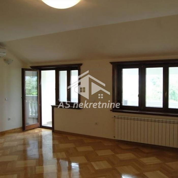 Stan Izdavanje Beograd Dedinje 250 m2