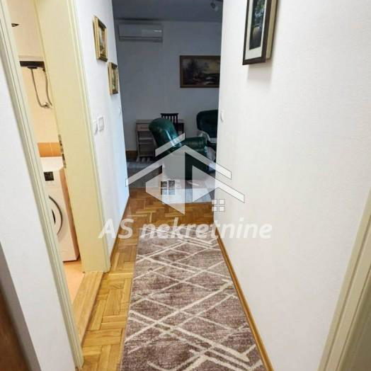 Dvosoban stan za izdavanje, Autokomanda, Beograd, 39m², 580 €/mes