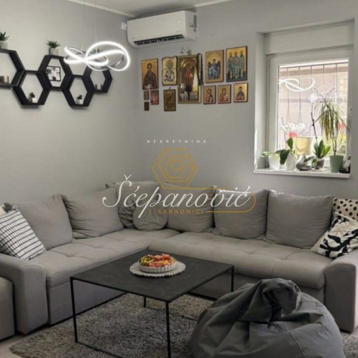 Stan Prodaja Novi Sad  67 m2