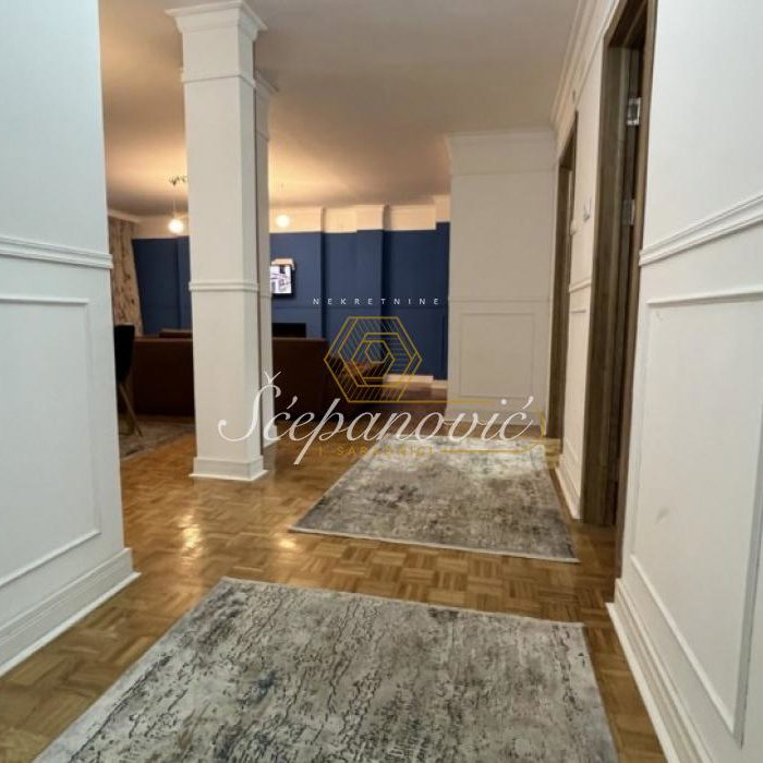 Četvorosoban stan na prodaju, Sajmište, Novi Sad, 96m², 240.000 €