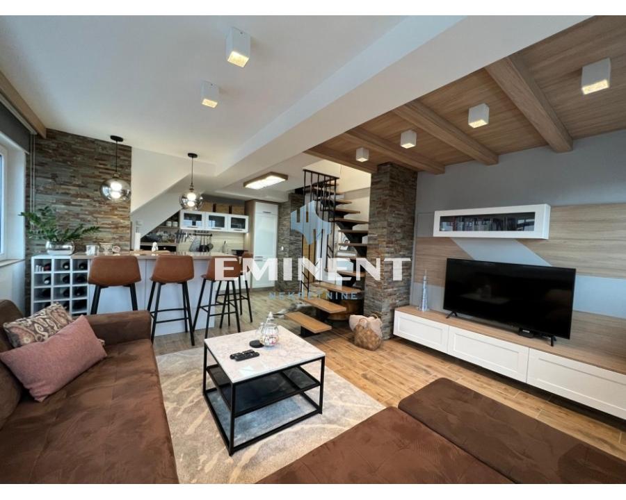 Trosoban stan na prodaju, Centar, Zlatibor, 59m², 129.800 €
