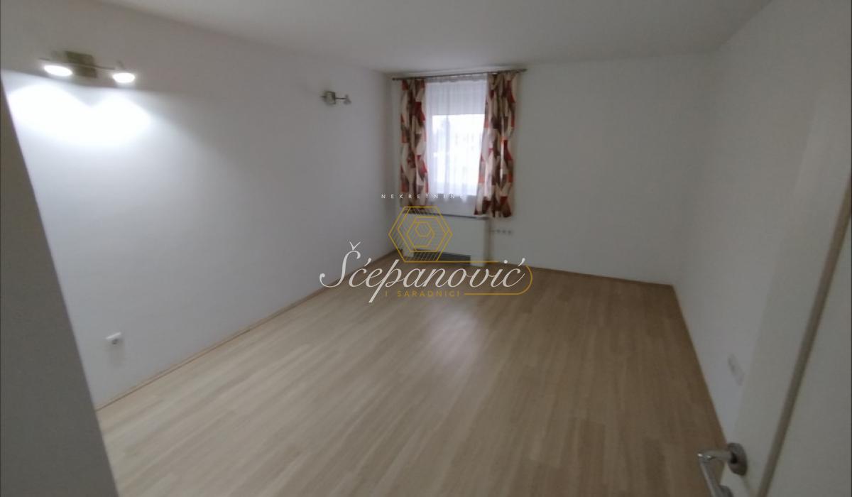 lokali-prodaja-beograd-VDqt6i8Ne7 Kuća Prodaja Novi Sad 795 m2