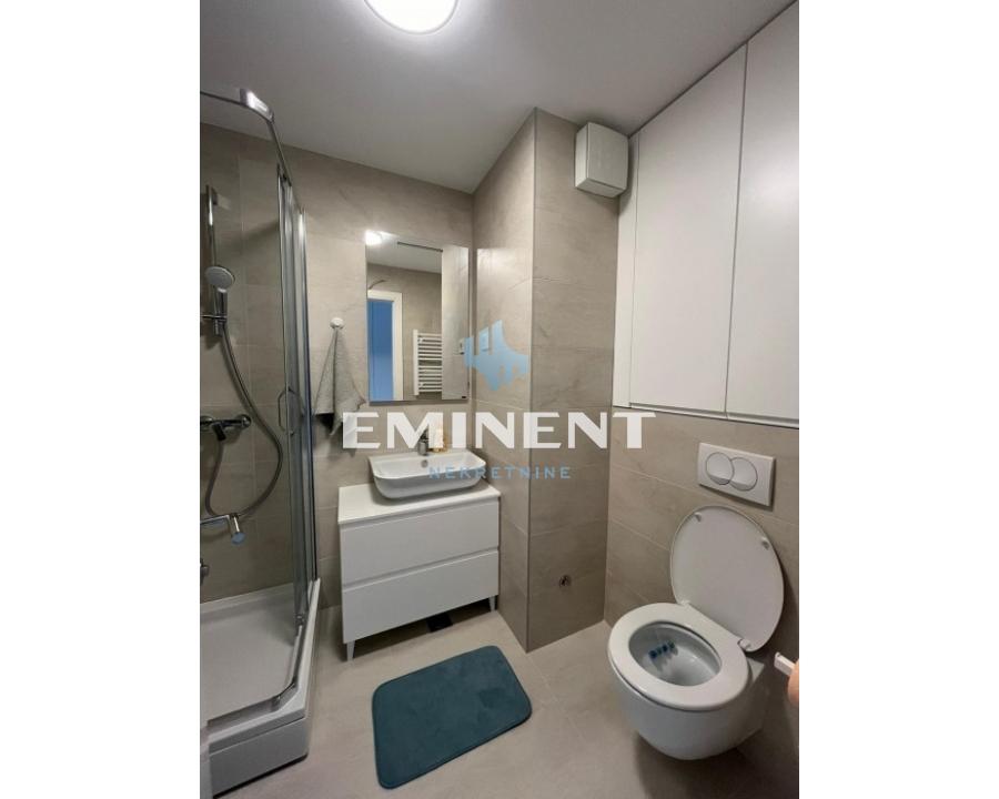 Stan Izdavanje Beograd FON 31 m2