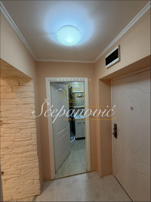 Stan Prodaja Novi Sad  47 m2