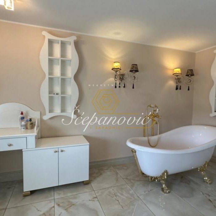 Kuća na prodaju, Sremska Kamenica, Novi Sad, 223m², 425.000 €