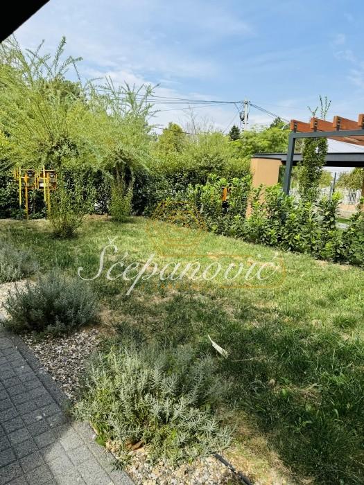 Stan Prodaja Novi Sad Stan Prodaja Novi Sad Popovica 181 m2