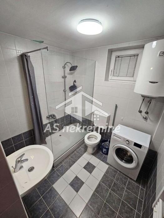 Stan Izdavanje Beograd Čubura 55 m2