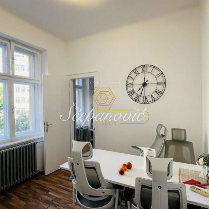 Stan Prodaja Novi Sad  131 m2