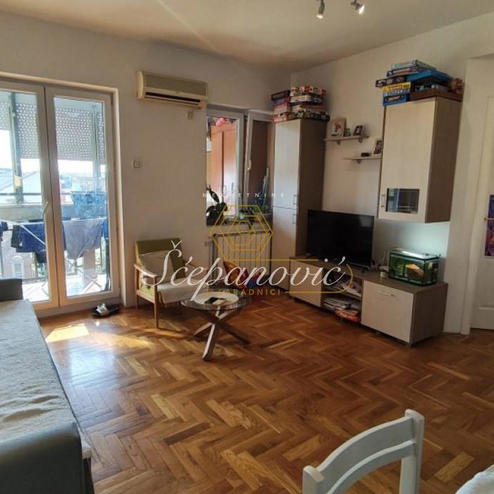 Stan Prodaja Novi Sad  41 m2