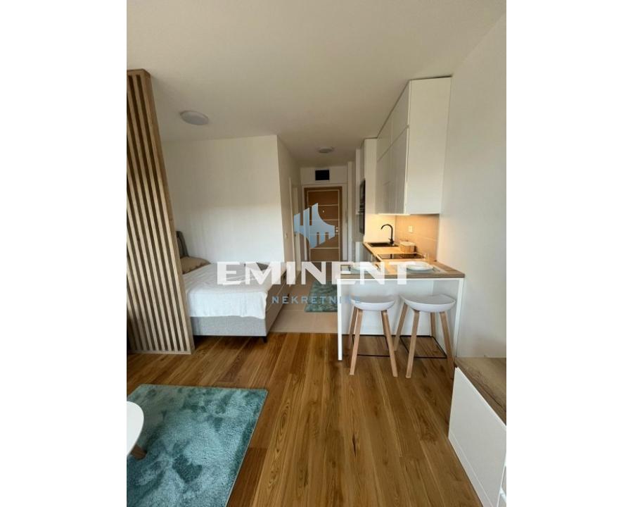 Stan Izdavanje Beograd FON 31 m2