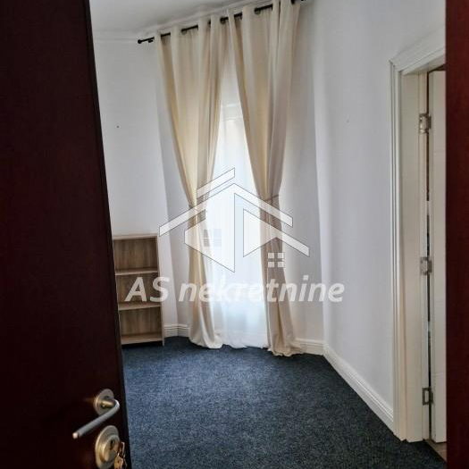Lokal za izdavanje, Kalenić Pijaca, Beograd, 72m², 950 €/mes
