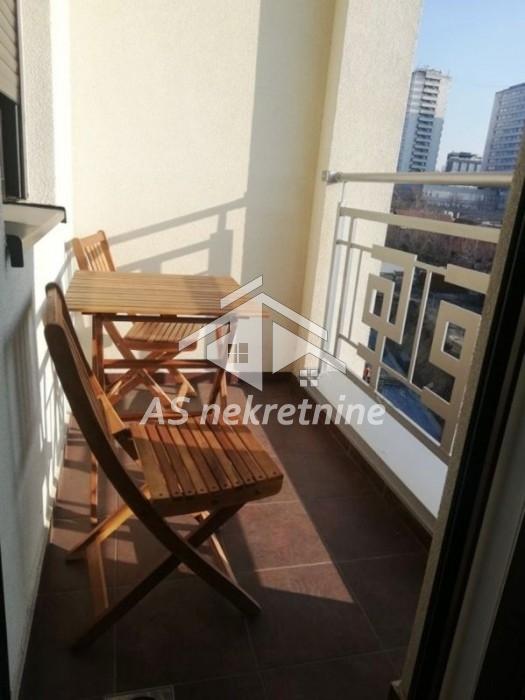 Stan Izdavanje Beograd Hala Pionir 49 m2